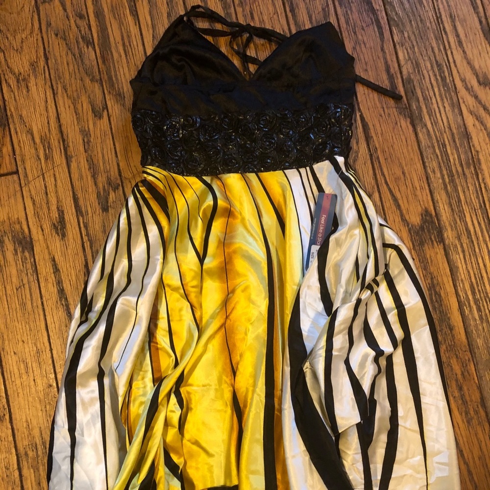 Beautiful flowy dress